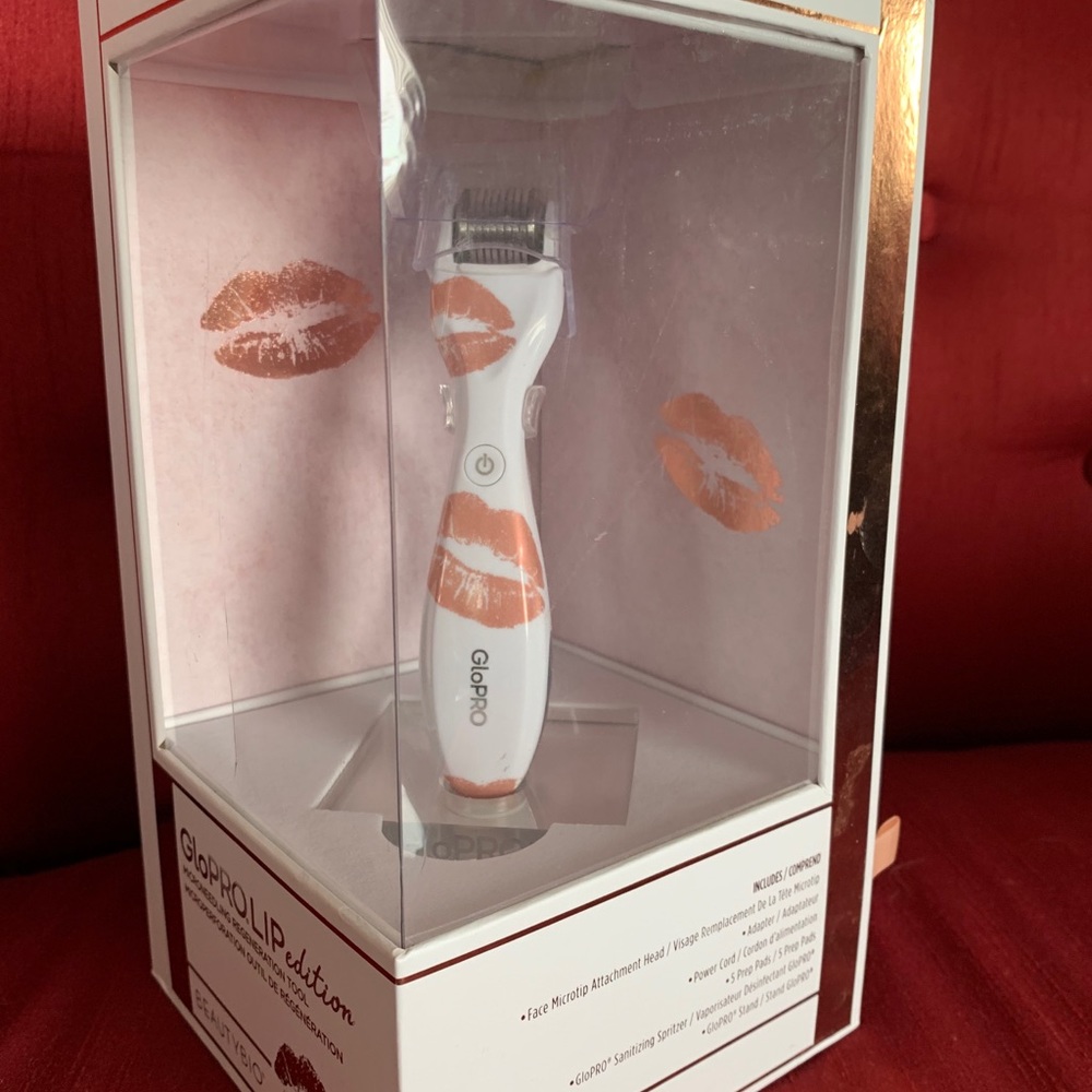 Glo pro Holiday lips edition extra attachments